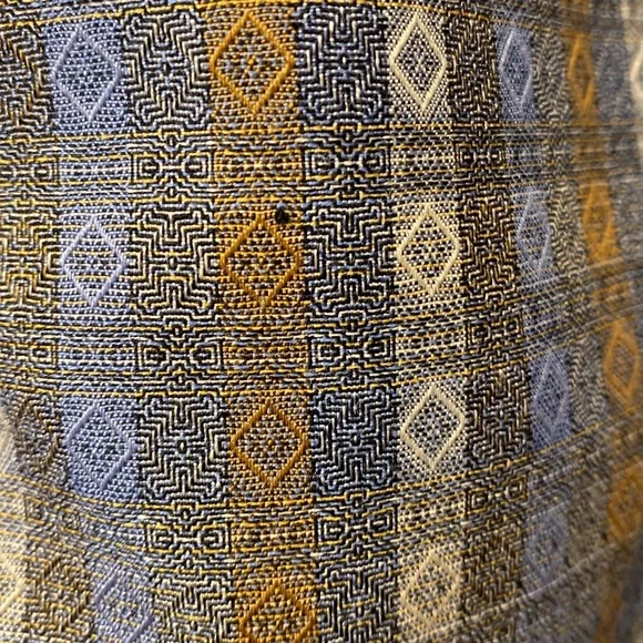 Jhane Barnes Men’s Blue Transpose Patterned Multi-Colored Button-Down Shirt - Picture 13 of 16